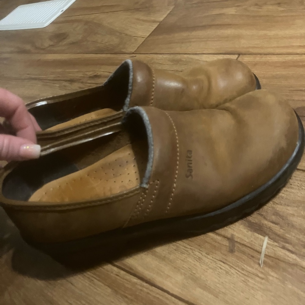 Sanita clogs